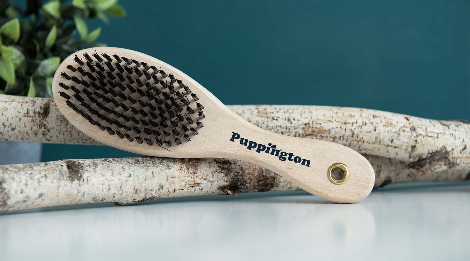 Puppington brush bristle side